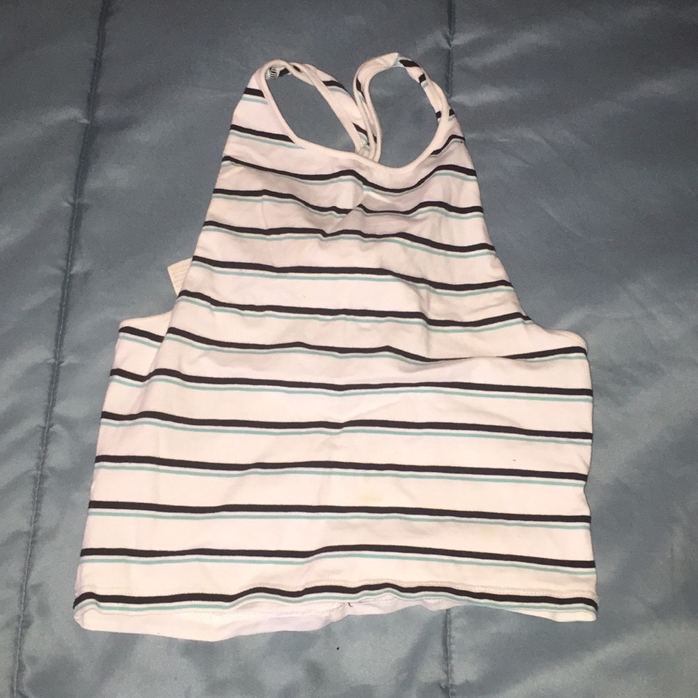 Halter top .